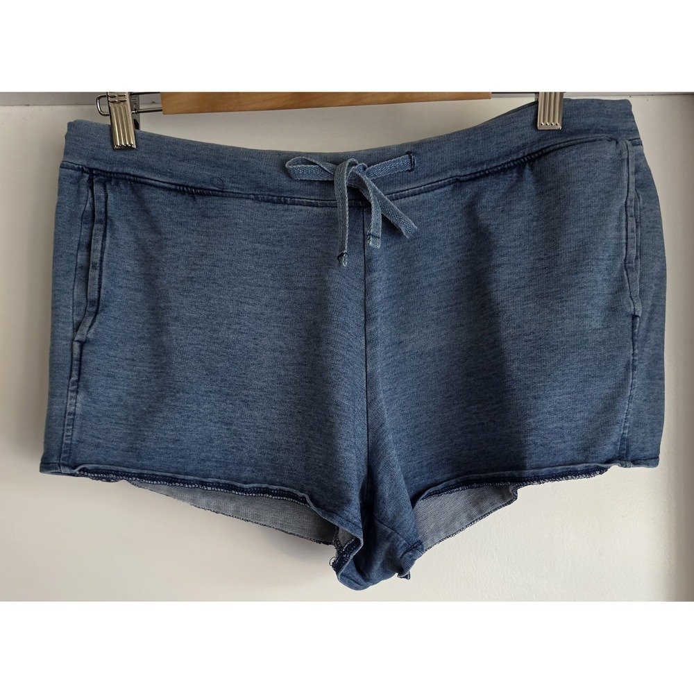 Fabletics Women Hot Pants Size M Blue Solid Casual Athletic Shorts Athleisure